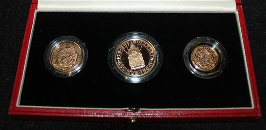 500th Anniversary 1489-1989 Gold Proof Sovereign Three-Coin Set, no. 06692